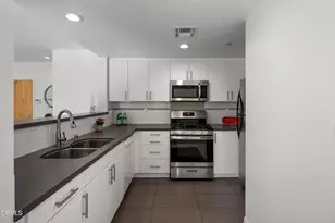 159 W Green St, Pasadena, CA 91105 - Photo 18