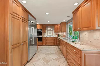 2533 Canyon View Lane, Pasadena, CA 91107 - Photo 12