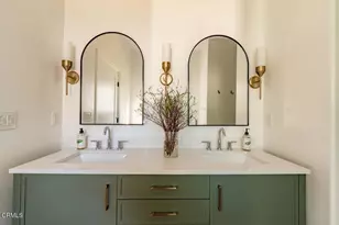 229 S Grand Oaks Ave, Pasadena, CA 91107 - Photo 26