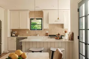 229 S Grand Oaks Ave, Pasadena, CA 91107 - Photo 18