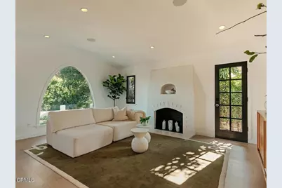229 S Grand Oaks Avenue, Pasadena, CA 91107 - Photo 6