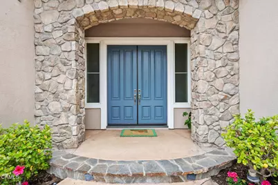 4053 Eagle Flight Drive, Simi Valley, CA 93065 - Photo 2