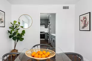385 S Oakland Ave, Pasadena, CA 91101 - Photo 12
