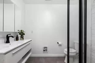 385 S Oakland Ave, Pasadena, CA 91101 - Photo 20