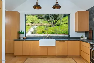 2950 Oak Glen Rd, Glendale, CA 91208 - Photo 20