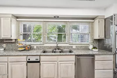 4959 Brewster Drive, Tarzana, CA 91356 - Photo 26