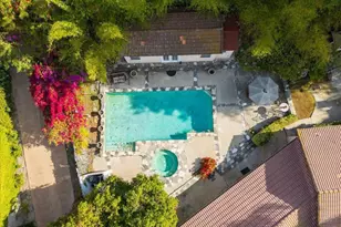 4959 Brewster Dr, Tarzana, CA 91356 - Photo 72