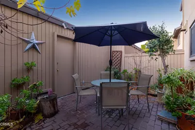 243 Rosemont Avenue, Pasadena, CA 91103 - Photo 26