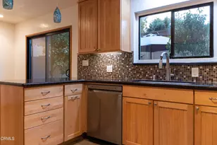 243 Rosemont Ave, Pasadena, CA 91103 - Photo 12