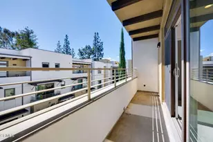 239 S Marengo Ave, Pasadena, CA 91101 - Photo 28