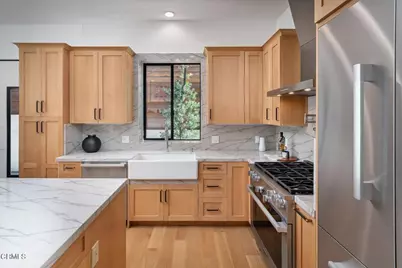 10747 Valleyheart Drive, Studio City, CA 91604 - Photo 4