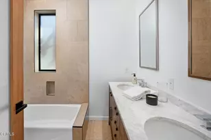 10747 Valleyheart Dr, Studio City, CA 91604 - Photo 36