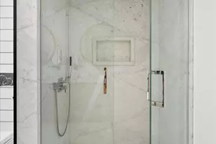 10747 Valleyheart Dr, Studio City, CA 91604 - Photo 52