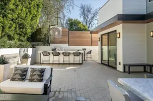 10747 Valleyheart Dr, Studio City, CA 91604 - Photo 56