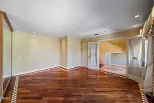 1118 Oberlin Dr, Glendale, CA 91205 - Photo 32