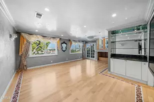 1118 Oberlin Dr, Glendale, CA 91205 - Photo 28