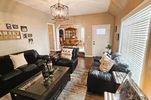 1318 N Van Ness Ave, Compton, CA 90221 - Photo 8