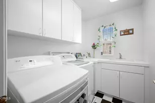 26750 Kendall Ln, Stevenson Ranch, CA 91381 - Photo 42