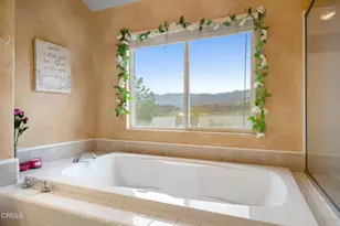 26750 Kendall Ln, Stevenson Ranch, CA 91381 - Photo 34