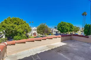 833 835 Ridgewood, Los Angeles, CA 90038 - Photo 20