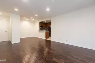 360 S Euclid Ave, Pasadena, CA 91101 - Photo 4