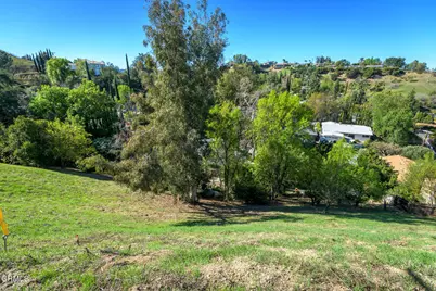 4845 N Calderon Road, Woodland Hills, CA 91364 - Photo 20
