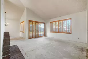 295 E Blue Mountain Way, Claremont, CA 91711 - Photo 6