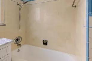 344 W Loma Alta Dr, Altadena, CA 91001 - Photo 16