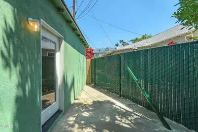 1221 A Fernside Drive, La Canada Flintridge, CA 91011 - Photo 12