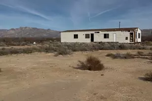 91525 Palm Rd, Baker, CA 92309 - Photo 2