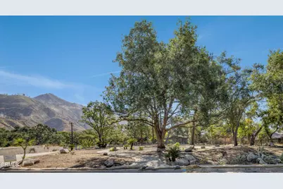 2236 Suree Ellen Lane, Altadena, CA 91001 - Photo 4