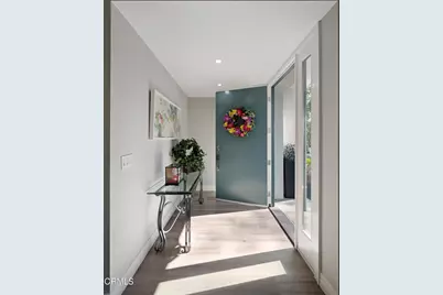 4428 Oakwood Avenue, La Canada Flintridge, CA 91011 - Photo 2