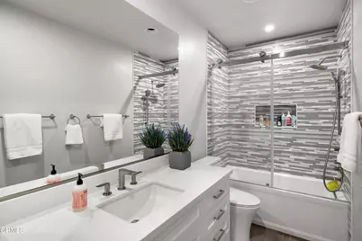 4428 Oakwood Avenue, La Canada Flintridge, CA 91011 - Photo 30
