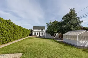 261 S Allen Ave, Pasadena, CA 91106 - Photo 36