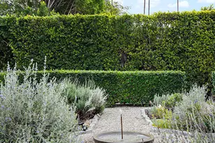 261 S Allen Ave, Pasadena, CA 91106 - Photo 4