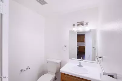 2727 Altura Avenue, La Crescenta, CA 91214 - Photo 16