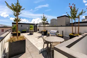 150 S Oak Knoll Ave, Pasadena, CA 91101 - Photo 22