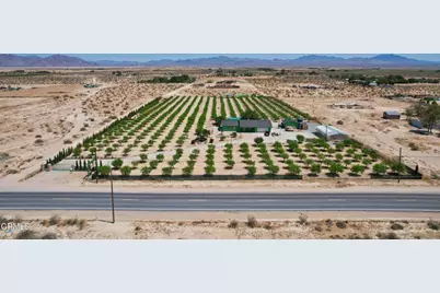 34738 Old Woman Springs Road, Lucerne Valley, CA 92356 - Photo 12