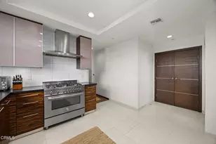 257 S Hudson Ave, Pasadena, CA 91101 - Photo 20