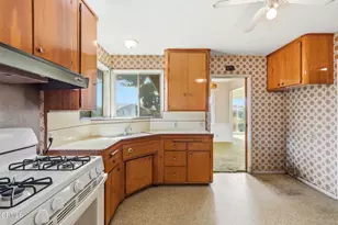 626 W Bonnie Brae Ct, Ontario, CA 91762 - Photo 12