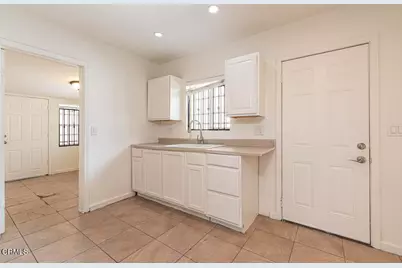 31 Fulton Avenue, Pasadena, CA  - Photo 16