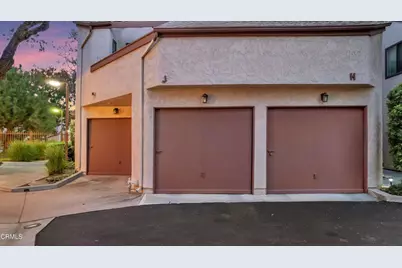 210 E Walnut Avenue #J, Monrovia, CA 91016 - Photo 2