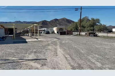 57376 Ca-127, Baker, CA 92309 - Photo 4
