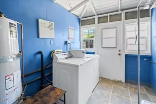 210 N Encinitas Ave, Monrovia, CA 91016 - Photo 22