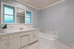 1010 Stoneridge Dr, Pasadena, CA 91105 - Photo 16