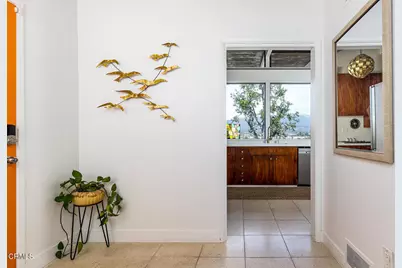 877 Hillcrest Drive, Pomona, CA 91768 - Photo 10