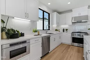 306 E Las Flores Dr, Altadena, CA 91001 - Photo 4