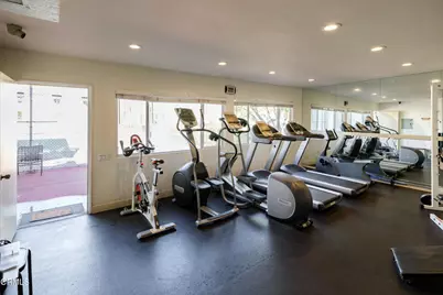 2385 Roscomare Road #F8, Los Angeles, CA 90077 - Photo 42