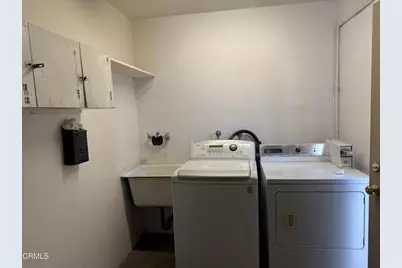 12811 Oxnard Street, Los Angeles, CA 91606 - Photo 18