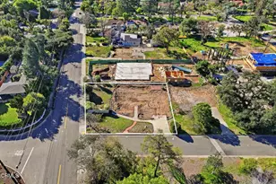 1860 Homewood Dr, Altadena, CA 91001 - Photo 14